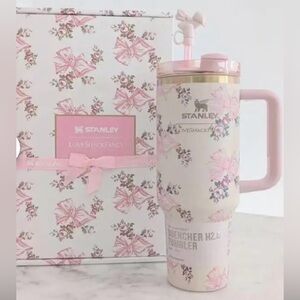 Stanley Love Shack in Box (NWT)